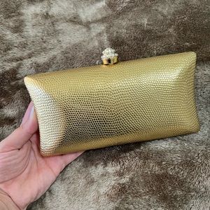 Small gold clutch